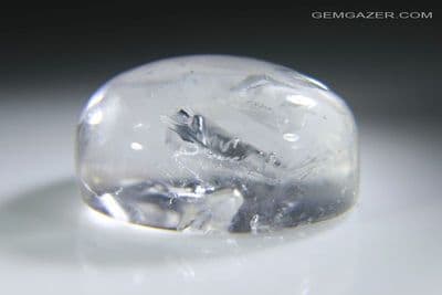 Enhydro Quartz cabochon with 3 moving bubbles, Madagascar. 24.48 carats. (Video)