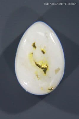 Gold in Quartzite cabochon, California, USA. 1.70 carats.