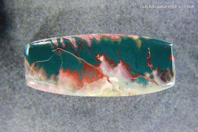 Idaho Sunset Seam Agate cabochon, USA. 88.23 carats.