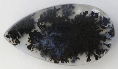 Noche y Dia Plume Agate cabochon,  Mexico.    36.50 carats.