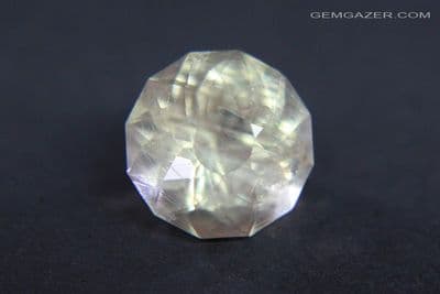 Oligoclase Sunstone, faceted, Oregon, USA. 4.17 carats.