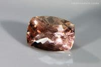 Oregon Sunstone with schiller, faceted, USA. 0.90 carat.