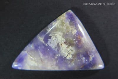 Purple Zoisite cabochon, USA. 21.06 carats.