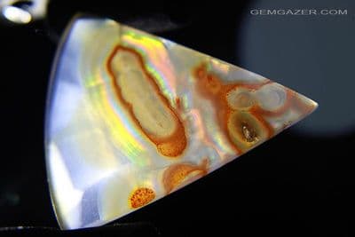 Rainbow Iris Agate cabochon, Indonesia. 20.25 carats.