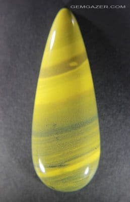 Ricolite Serpentine cabochon, New Mexico USA.  42.18 carats.