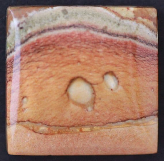 Rocky Butte Agate cabochon,  Oregon, USA.   58.16 carats.