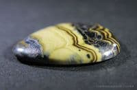 Schalenblende cabochon, Germany. 33.95 carats.