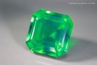 Soude Quartz Emerald imitant triplet. 19.95 carats.
