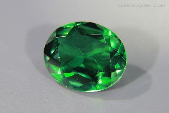 Soude Quartz Emerald imitant triplet. 5.04 carats.  ** SOLD **