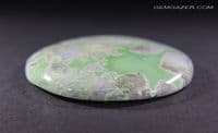 Variscite cabochon, Australia. 43.64 carats.