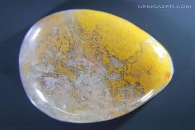 Vein Agate cabochon, Scotland. 45.14 carats.