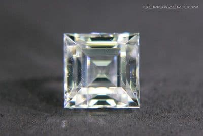 YAG (Yttrium Aluminium Garnet), colourless faceted. 4.51 carats.