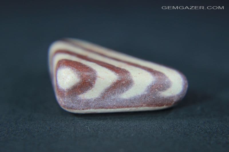 Zebra Stone pebble/cabochon Australia 27 63 carats