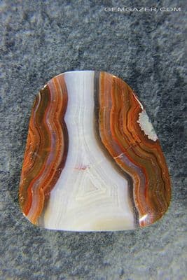 Zhanguo Warring States Agate cabochon, China. 126.46 carats.