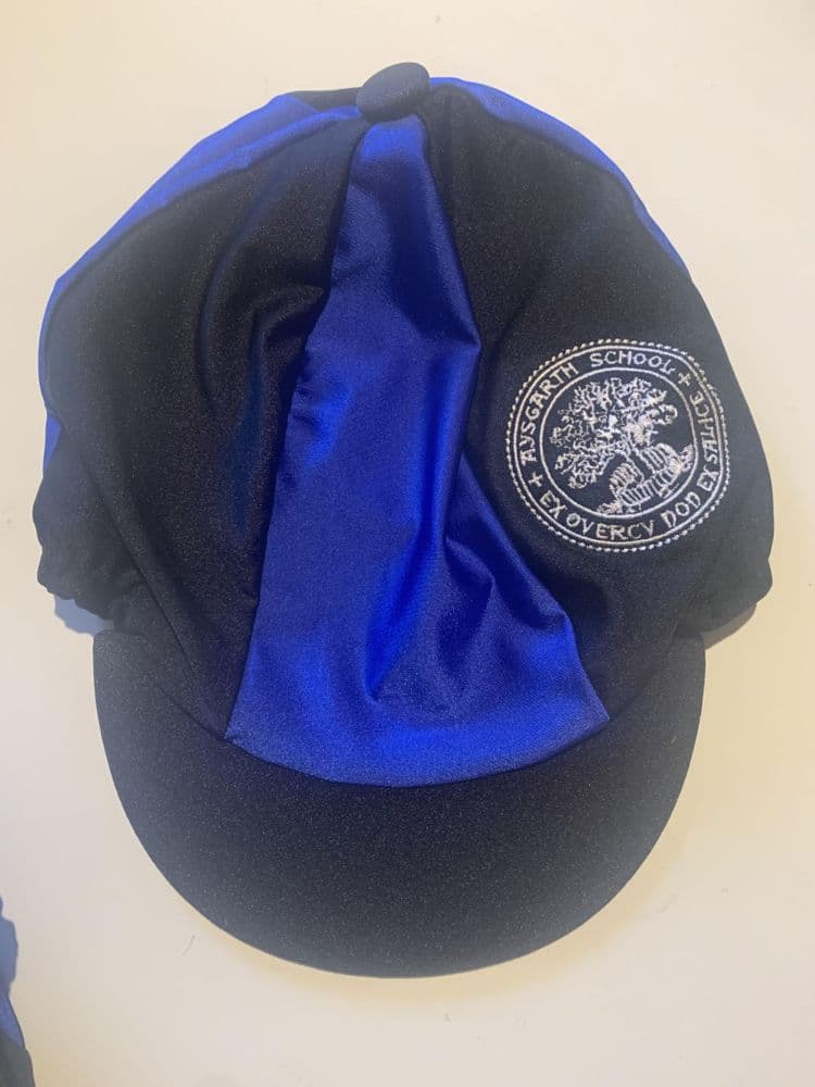 Aysgarth School hat silk Black/royal Lycra Hat Silk with button