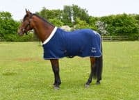 Horse/PonyRhinegold Show Fleece Rug RED with Faux Fur Collar 5'6