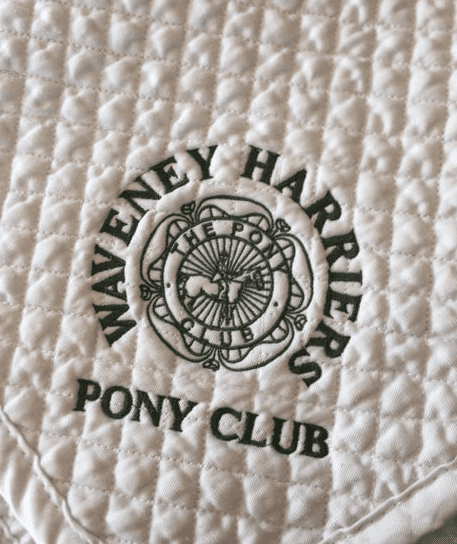 Waveney Harriers GP White Saddlecloths
