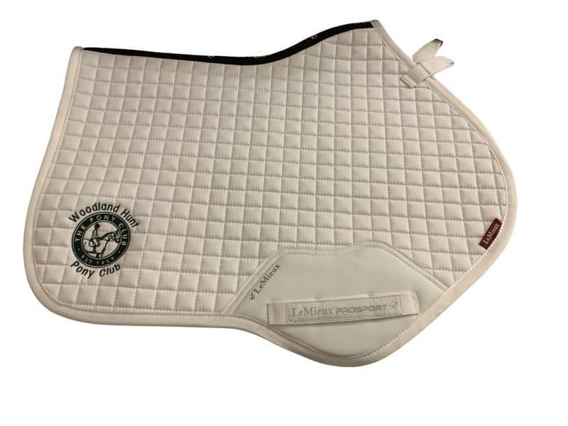 Woodland Hunt embroidered white Le Meiux Close Contact Saddlecloths