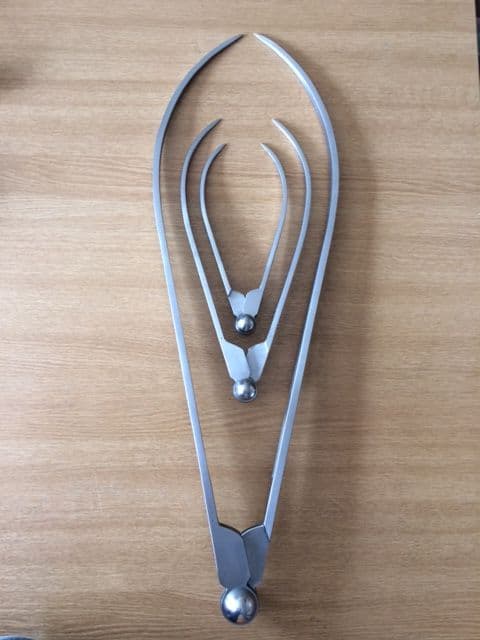 EXTERNAL CALLIPERS