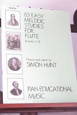 63 Easy Melodic Studies for Flute ed Hunt S