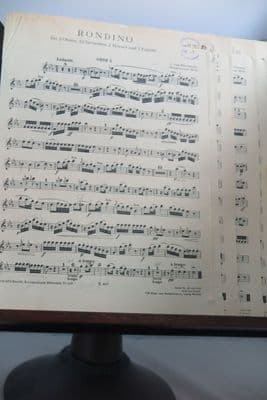 Beethoven L van - Rondino for 2 Oboes 2 Clarinets 2 Horns & 2 Bassoons