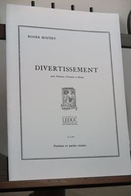 Boutry R - Divertissement for Oboe Clarinet & Bassoon