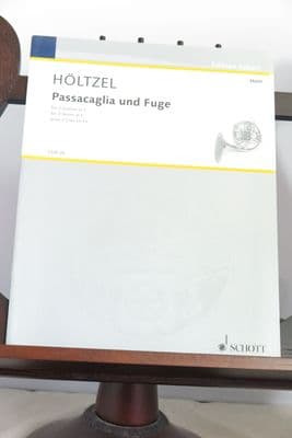 Holtzel M - Passacaglia und Fuga for 2 Horns in F