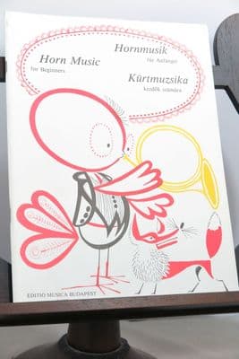 Horn Music for Beginners arr Onozo J & Kovacs M [INCOMPLETE]