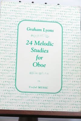 Lyons G - 24 Melodic Studies for Oboe