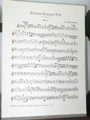 Mozart W A - Piano Concerto No 9 K271 Oboe 1 Part
