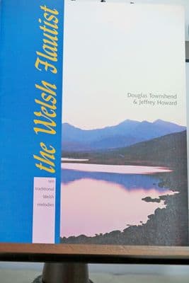 The Welsh Flautist - 10 Traditional Welsh Melodies for Flute & Piano arr Townshend D & Howard J
