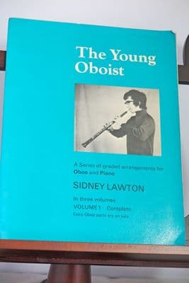 The Young Oboist Vol 1 - A Series of Graded Arrangements for Oboe & Piano arr Lawton S