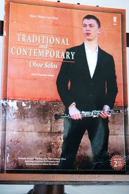 Traditional and Contemporary Oboe Solos - Music Minus One Oboe