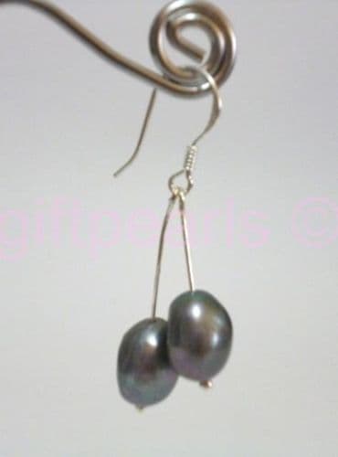 Grey-Black pearl double drop on silver hooks.