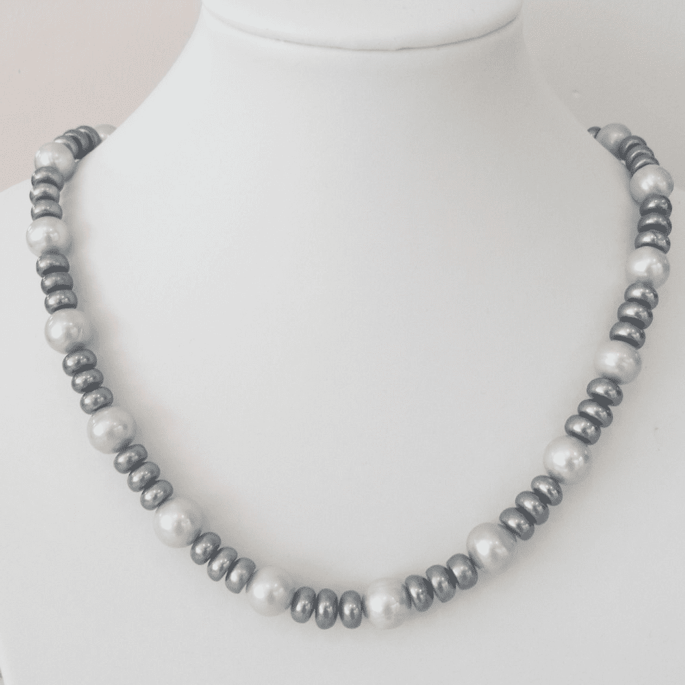 Grey/Peacock Pearl Necklace