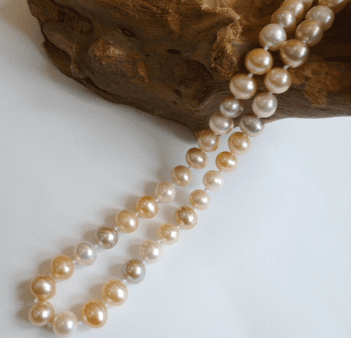 Multicolour Pearl Necklace