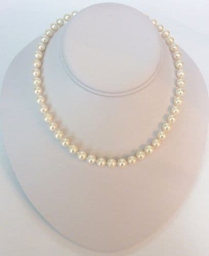 Superb Classic Grade A White Pearl necklace 7 - 8mm