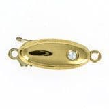 Traditional 'fish hook' pearl catch in gold No. 16