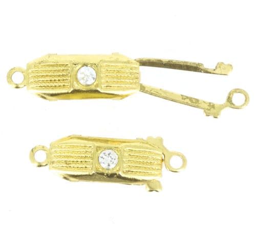 Traditional 'Fish-Hook' pearl clasp (gold) with crystal