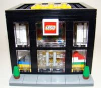 LEGO Brand Retail Store - 3300003
