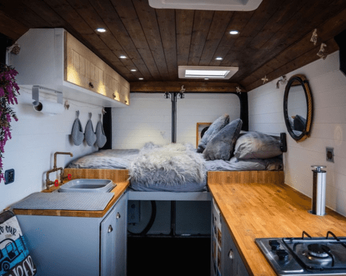Beautiful, Low-Mileage. Off-Grid TINY Home - Ref 32350