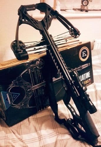 EK Archery Guillotine - SOLD