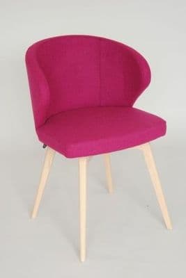 Doris P Armchair - Base 06