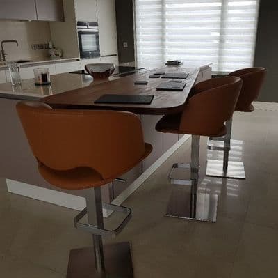 Fashion Adjustable Bar Stool