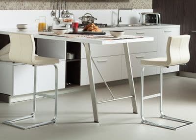 Quadra 1 Fixed Height Stool