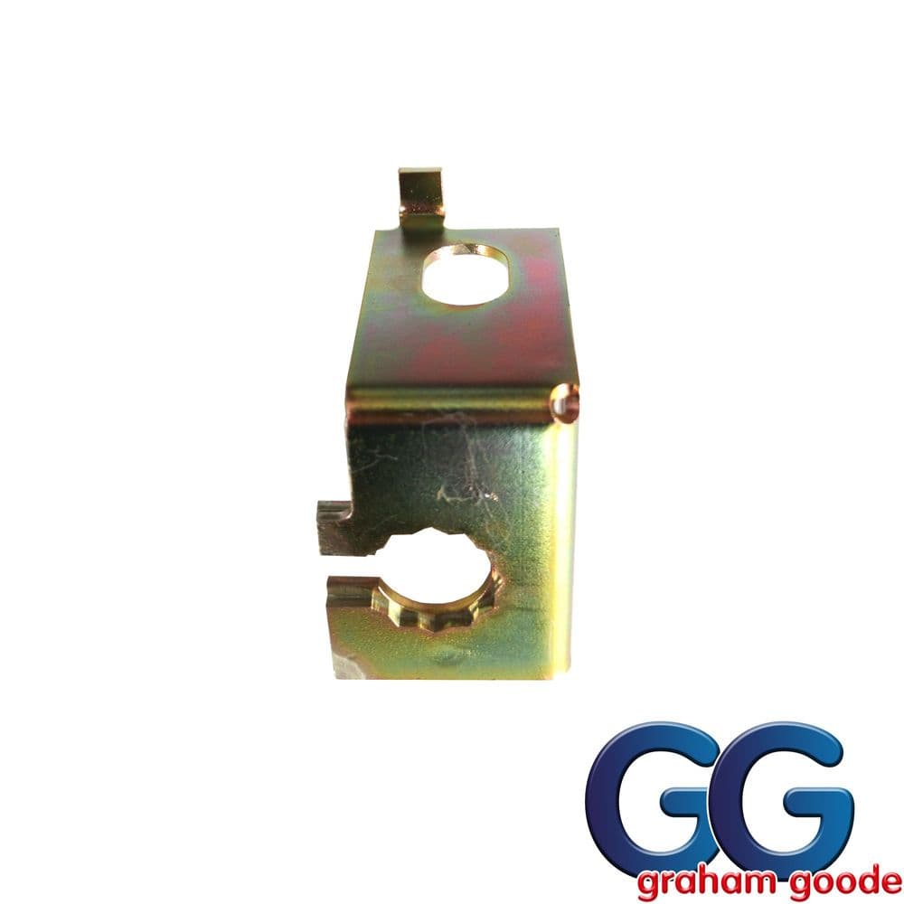 Front LH Flexi Brake Pipe Bracket Mount | Ford Escort & Sapphire Cosworth 4WD GGR2070