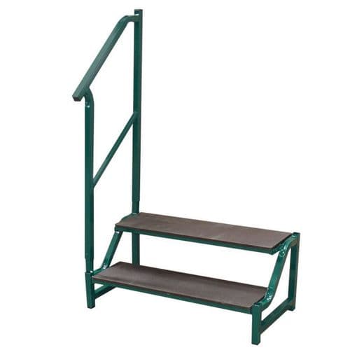 AG Free-Standing 2 Tread Step Green