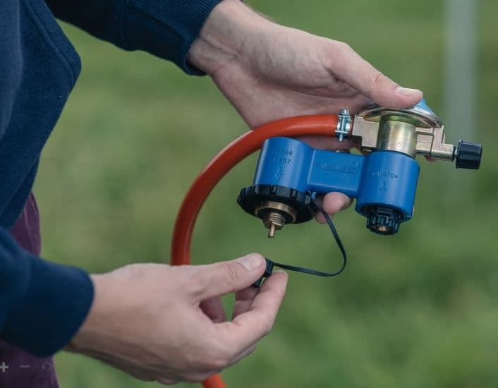 Campingaz Twin Connection CV/R Regulator Kit 2186508 Leisure