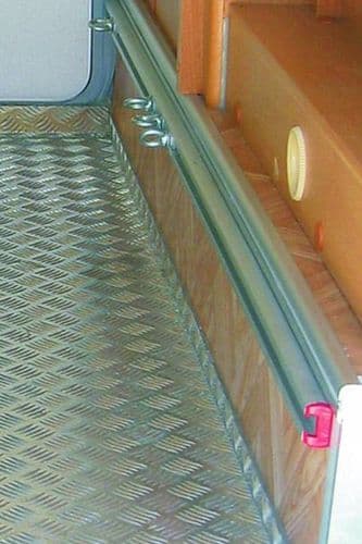 Fiamma Garage Bars (2)