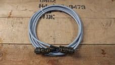 3 pin power linking cable. Female to female.